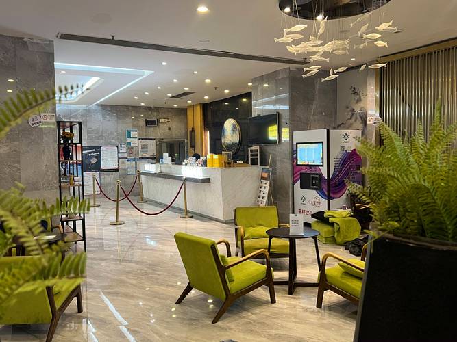 深圳龙华华安酒店怎么预订？-第1张图片-德高鼎泰便民中心