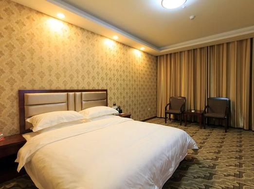 新乡辉县连锁酒店怎么订最划算？-第2张图片-德高鼎泰便民中心