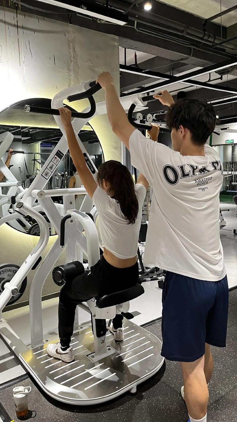 健身房一对一私人教练，效果真的值吗？-第2张图片-德高鼎泰便民中心