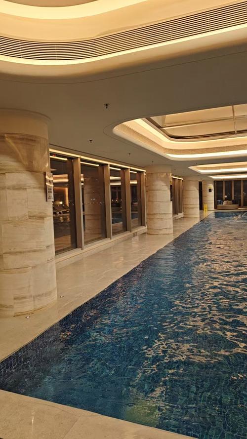 广州哪家健身房带游泳池性价比高？-第1张图片-德高鼎泰便民中心