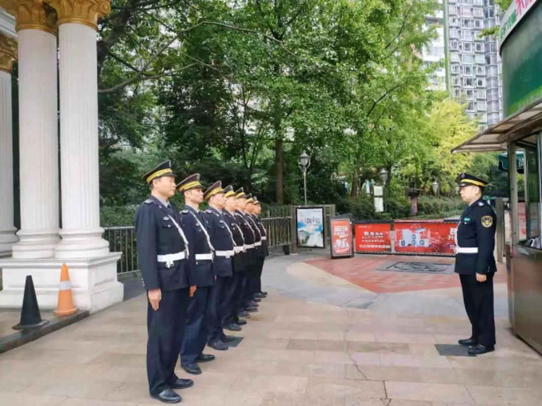 保利物业当保安怎么样-第1张图片-德高鼎泰便民中心