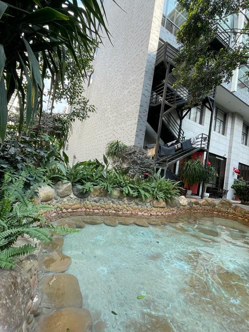 弥勒温泉附近酒店怎么选最划算？-第3张图片-德高鼎泰便民中心