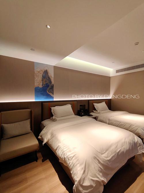 昆明金色阳光酒店怎么预订最划算？-第1张图片-德高鼎泰便民中心